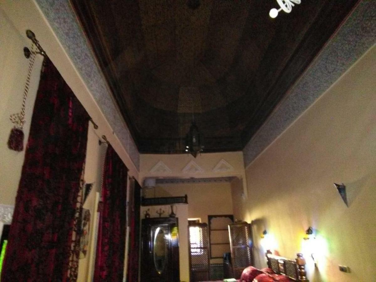 Riad Yanis Hotel แมกเนส ภายนอก รูปภาพ