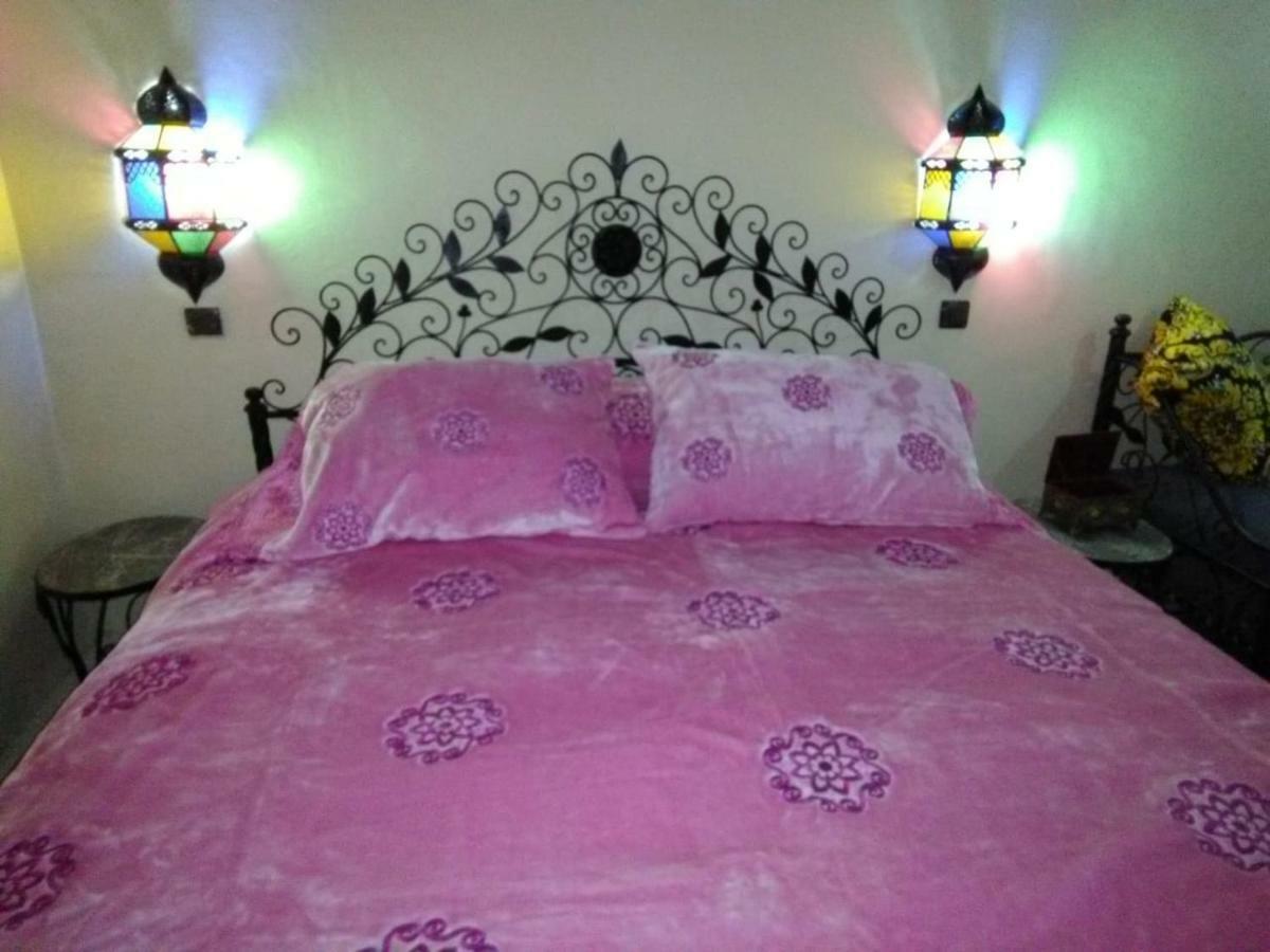 Riad Yanis Hotel แมกเนส ภายนอก รูปภาพ