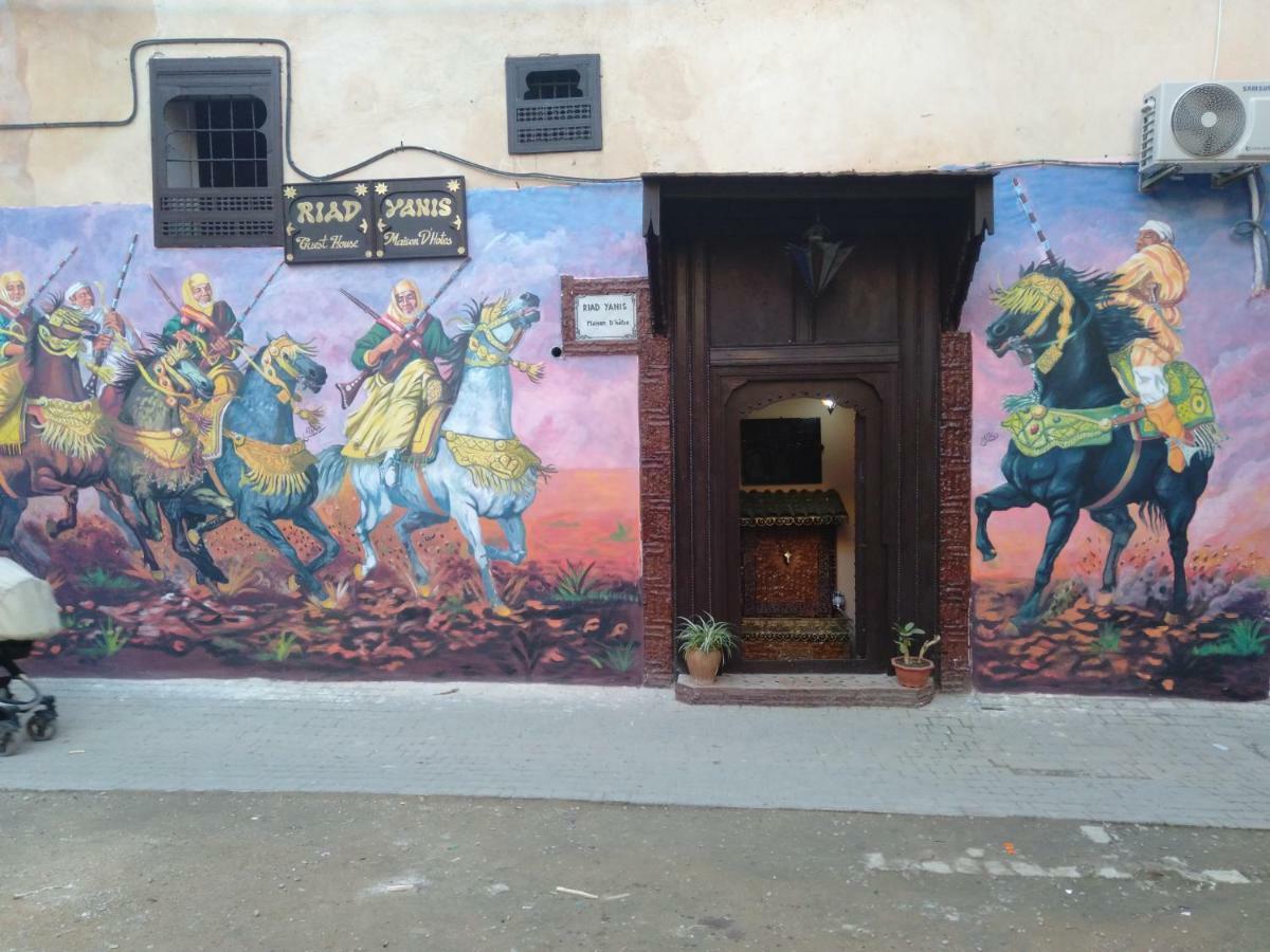 Riad Yanis Hotel แมกเนส ภายนอก รูปภาพ