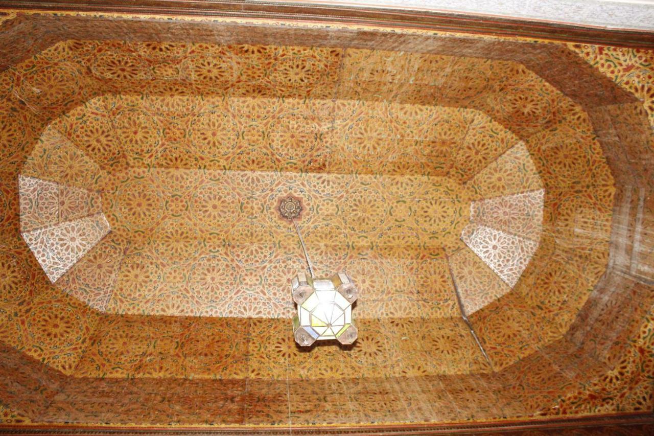 Riad Yanis Hotel แมกเนส ภายนอก รูปภาพ