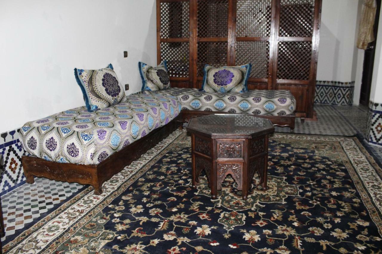 Riad Yanis Hotel แมกเนส ภายนอก รูปภาพ