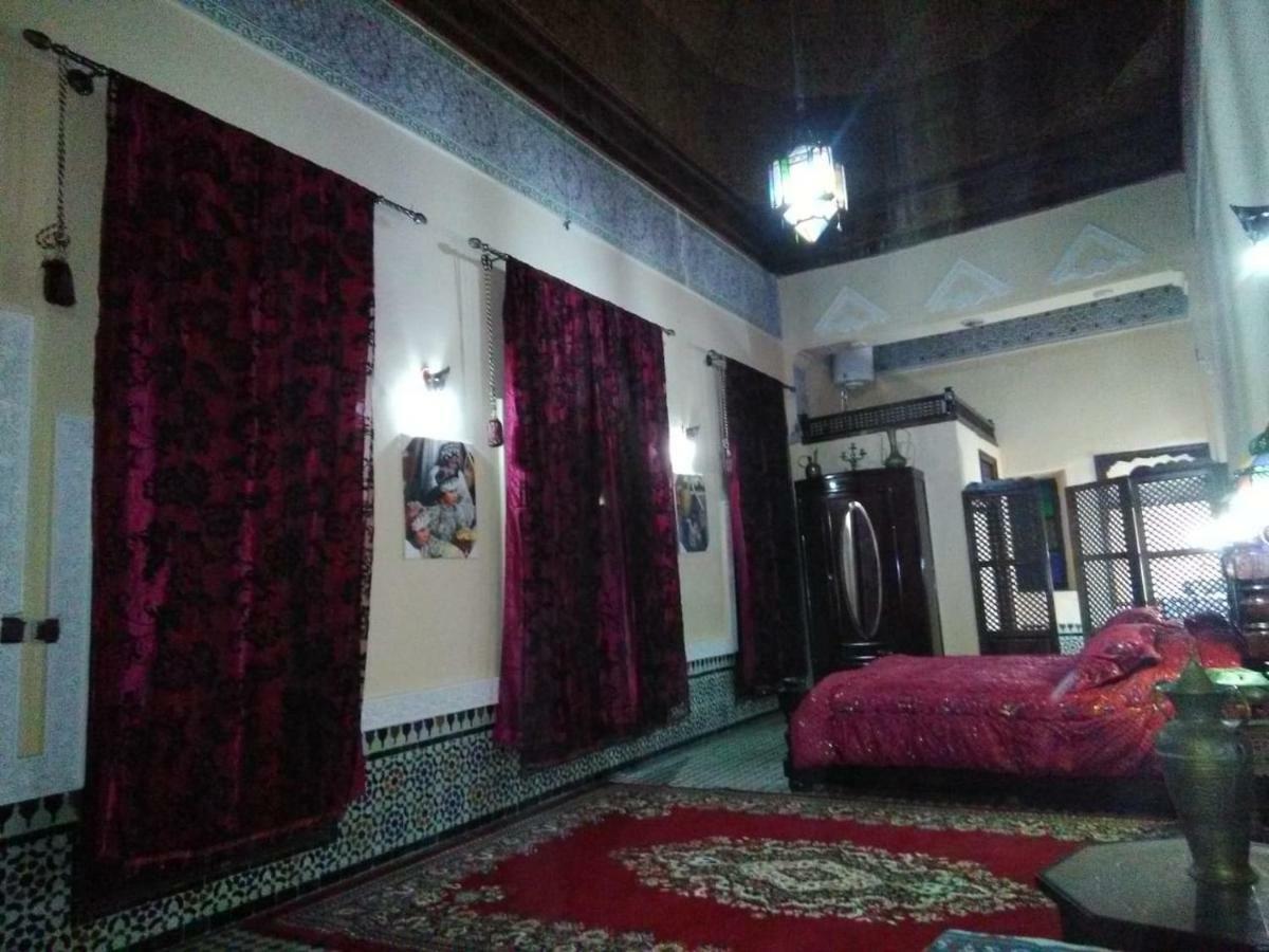Riad Yanis Hotel แมกเนส ภายนอก รูปภาพ
